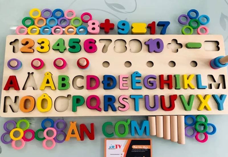 đồ chơi thông minh cho trẻ 2 tuổi